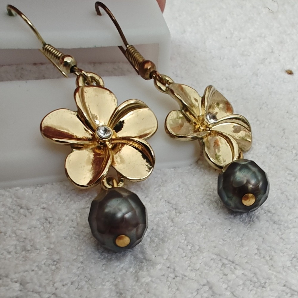 Dangle Earrings Gold Plumeria Flower Crystal Dark Grey Faux Pearl Drop‎ Tropical